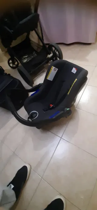 Cochecito Jane con capazo y silla de coche