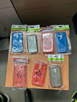 Lote 7 fundas per smartphone Motorola e Sony