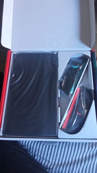 Nintendo Switch 2 + Mario Kart World sigillati