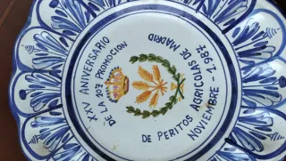 Plato Cerámica XXV Aniversario Peritos Agrícolas