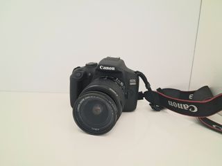 Cámara Canon EOS 2000D como nueva