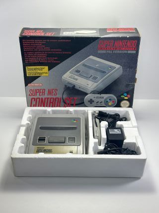 Super Nintendo SNES Console Control Set PAL 1992