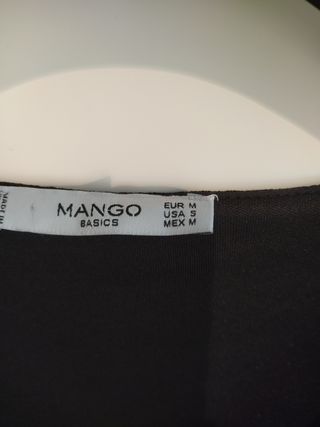 Vestido con falda de vuelo