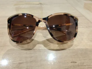 Gafas de sol mujer beige y marrón