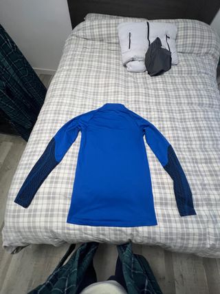 Sudadera Nike Dri-Fit Entrenamiento Unisex