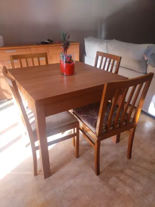 Urge vender Mueble Comedor Madera. 120€ todo!!