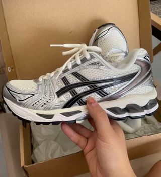 ASICS Gel-Kayano 14 Plata/Blanco