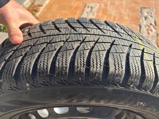 Bridgestone BLIZZAK LM001 195/65R15 Invierno