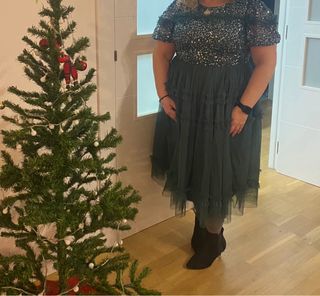 Vestido fiesta lentejuelas verde talla 44