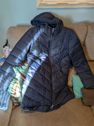 Chaqueta Guess Azul con Capucha