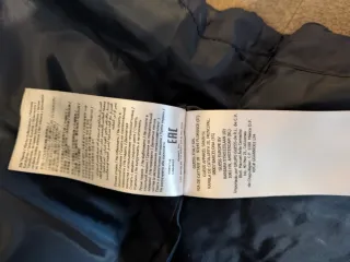 Chaqueta Guess Azul con Capucha