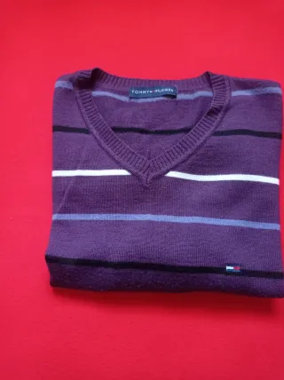 Suéter Tommy Hilfiger Rayas Morado Hombre