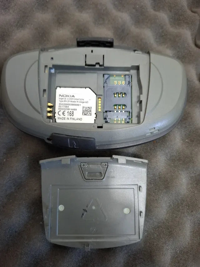 Nokia N-Gage Teléfono Móvil Gris y Blanco