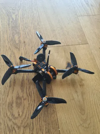 Drone Eachine Tyro FPV