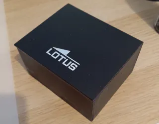 Reloj Lotus Cronógrafo gris y Plateado