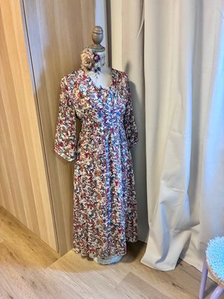 Vestido midi floral vintage
