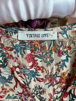 Vestido midi floral vintage