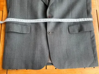 Traje de pura  lana virgen gris