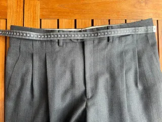 Traje de pura  lana virgen gris