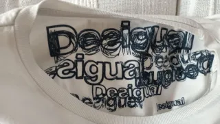 Camiseta Desigual Blanca Hand made