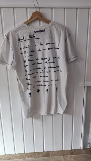 Camiseta Desigual Blanca Hand made