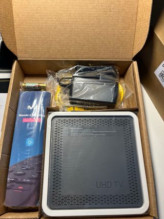 Descodificador UHD Smart Wifi Movistar+