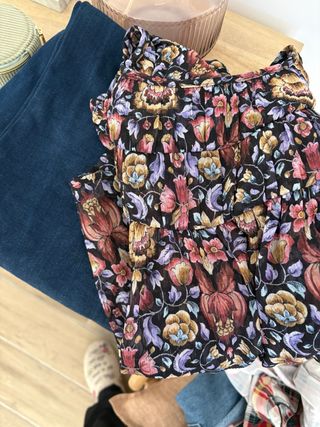 Regalo Pantalón Vaquero y Blusa Talla 38