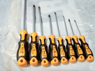 Juego 8 Destornilladores Elora Profesionales