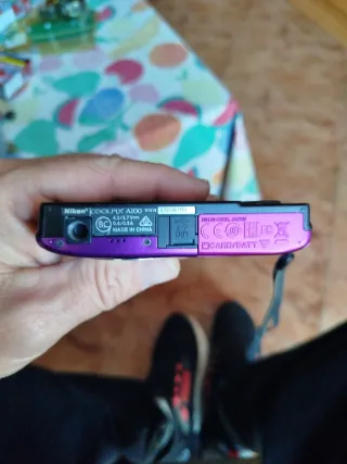 Cámara Nikon Coolpix A100 Morada