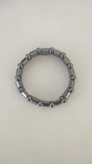 Pulsera de Hematite. Mineral natural. Protecciòn