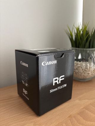 Canon RF 50mm 1.8