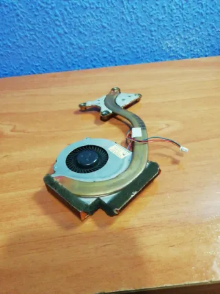 Ventilador disipador Lenovo portátil