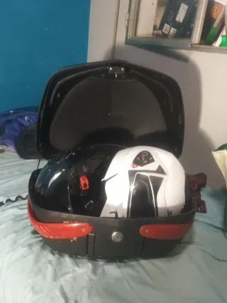 Baúl Moto XL para 2 Cascos Venta en persona