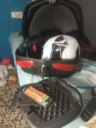 Baúl Moto XL para 2 Cascos Venta en persona