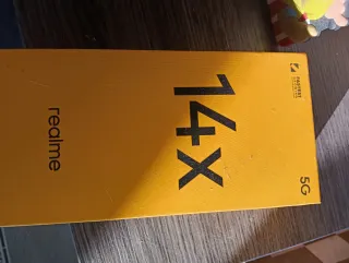 Smartphone Realme 14x 5G Giallo