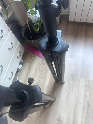 Trípode para altavoces