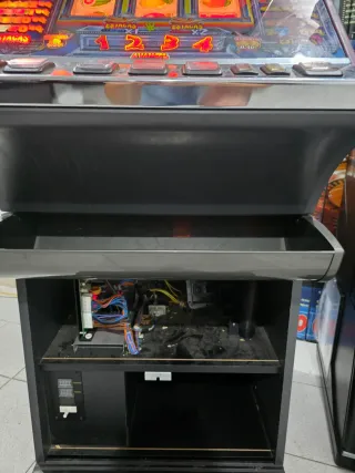 MAQUINA // CIRSA MONSTERS 120 \\