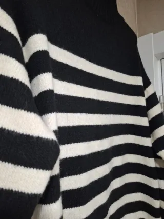 Jersey H&M cuello vuelto rayas