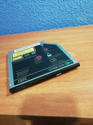 Lector DVD CD-RW IBM para portátil