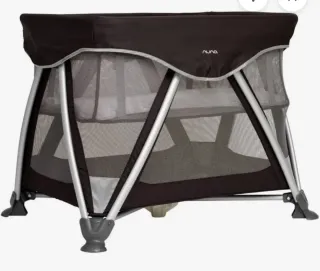 Minicuna de viaje Nuna