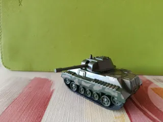 Miniatura Tanque Majorette 1/64 Sonic