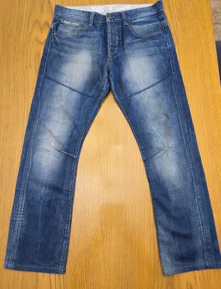 Pantalón Zara Man.