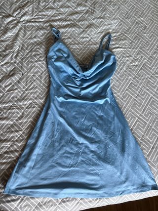 Vestido azul ajustado