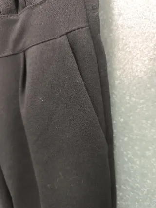 Mono negro fiesta con pedrería