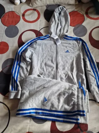Chándal Adidas niño gris y azul. Talla 11 /12 años