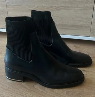 Botines Zara Talla 40 Negros