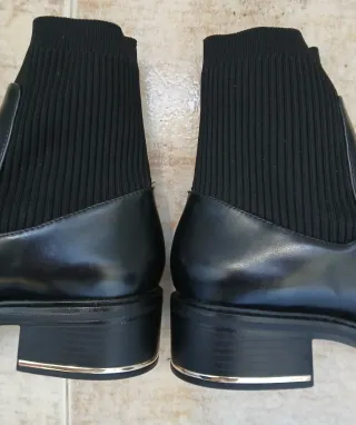 Botines Zara Talla 40 Negros