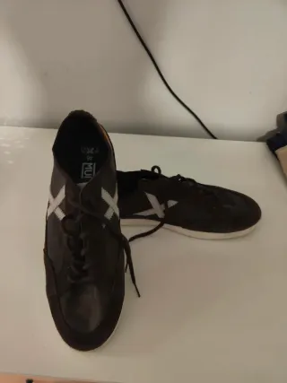 Zapatillas Munich Marrones
