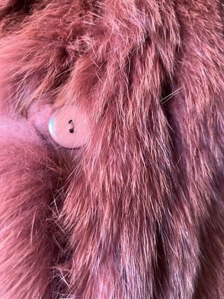 Parka oversize con pelo marrón/rojo