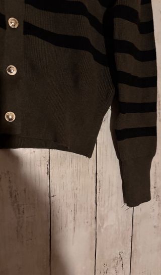 Jersey de rayas verde y negro